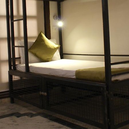 Bedhubs Hostel Haridwār Екстериор снимка