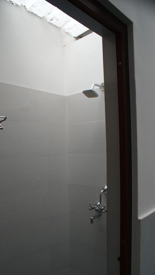 Bedhubs Hostel Haridwār Екстериор снимка