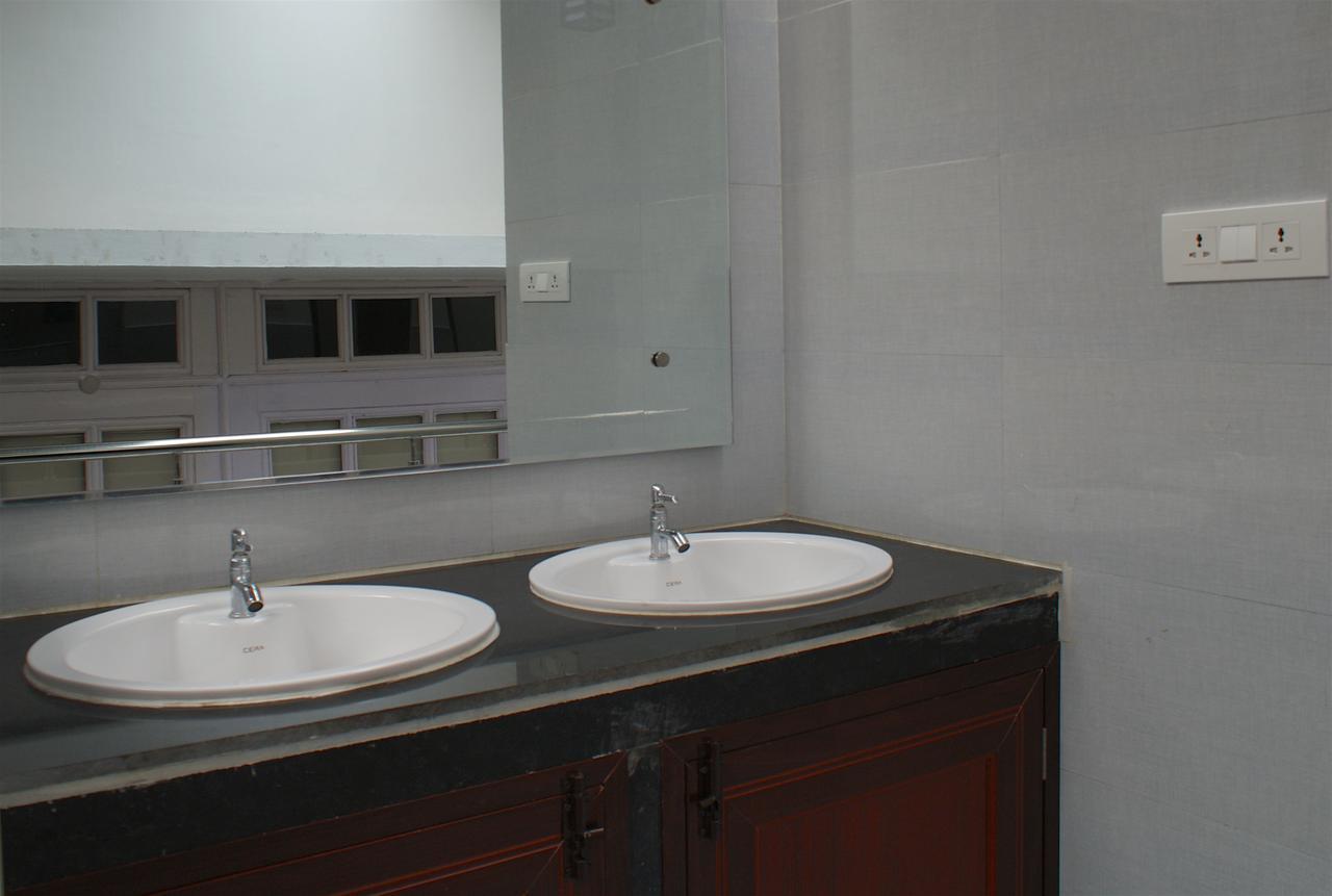 Bedhubs Hostel Haridwār Екстериор снимка